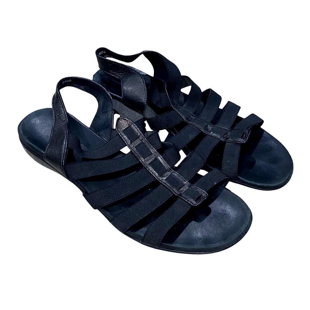 Munro American Women's Black Strap Gladiator Sandals w/ Slingback heel (Size 7M)